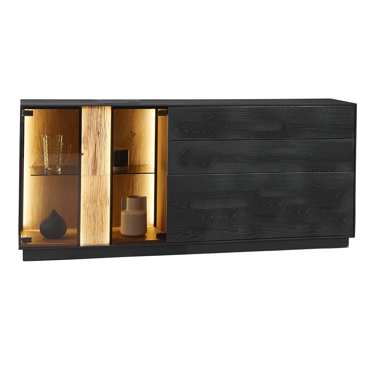HM_KILVA_9610-4197_Sideboard_1280x1280 Modernes Sideboard aus massiver Kernesche anthrazit mit Spaltholz-Akzent und Parsolglas-Ausschnitt