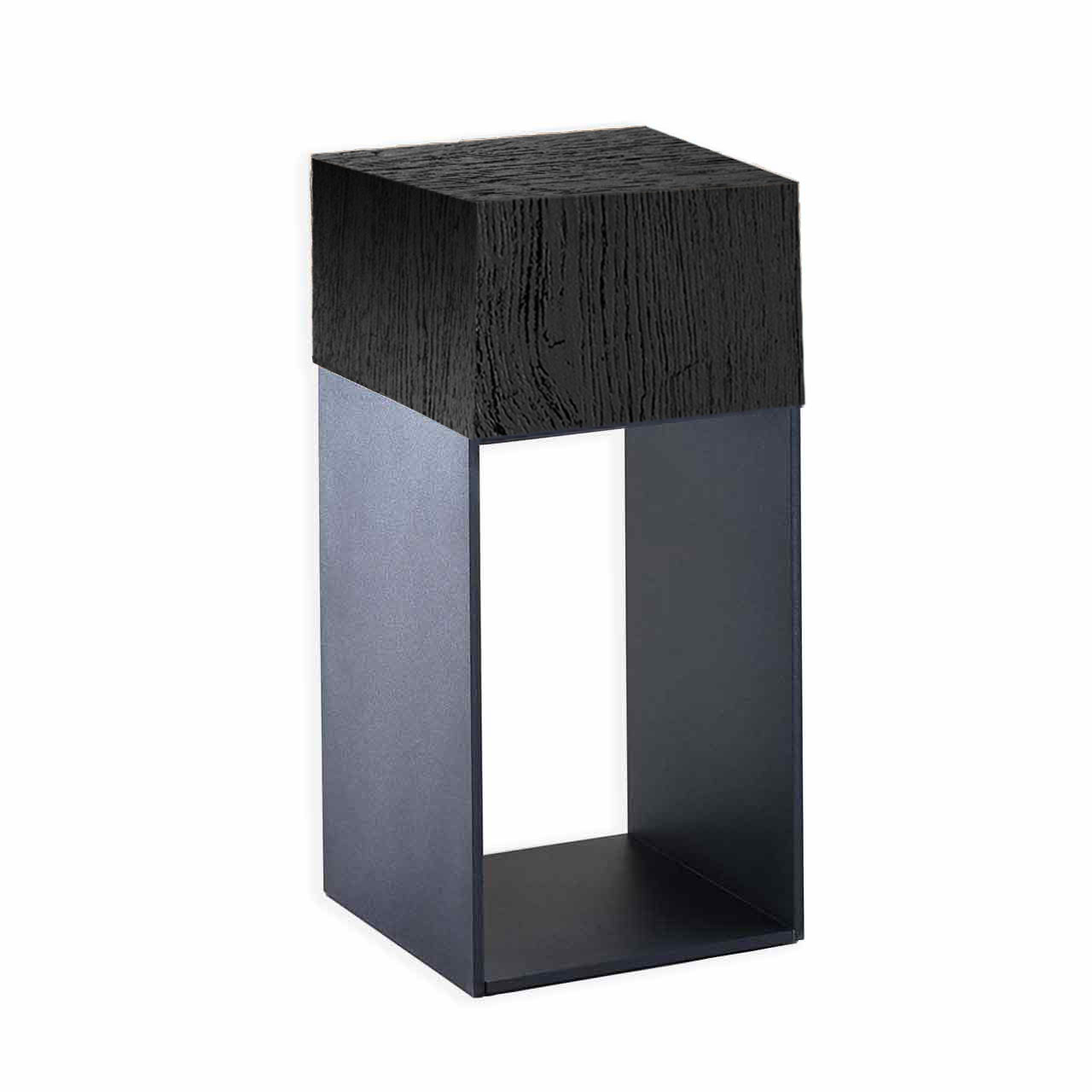 Hartmann NATURSTÜCKE - Beistelltisch 9660-1015 Quadratischer Beistelltisch mit Aufsatzblock aus massiver Kernesche anthrazit und dunklem Metallgestell, das auch als Ablage nutzbar ist.