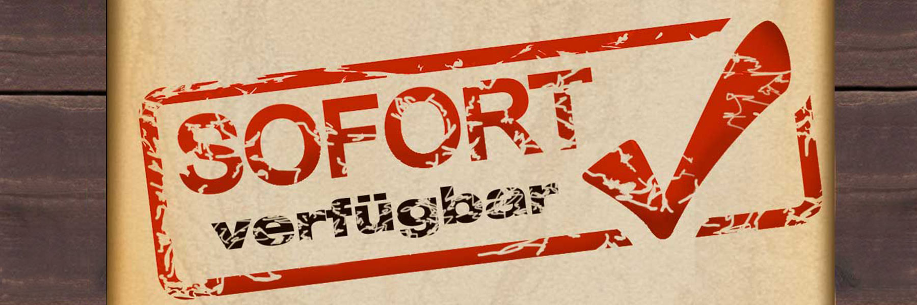 Sofort verfügbare Möbel der Marke Hartmann: LAGERWARE Banner für sofort verfügbare Wohnwände und Möbel ab Lager. Das Wort SOFORT VERFÜGBAR in grasgrün auf milchfarbigem Hintergrund mit abgebildeter Massivholz Wohnwand.