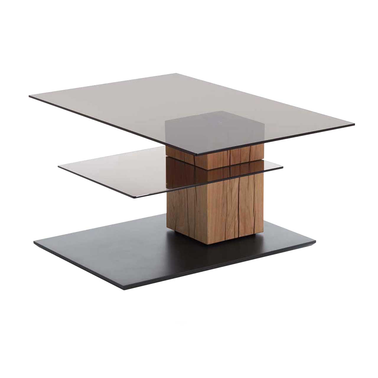 Edler Couchtisch mit rechteckiger, zur Seite gedrehter Glasplatte und zusätzlicher fester Glasablage darunter. Massive Holzsäule aus Riffholz auf dunkler Bodenplatte.