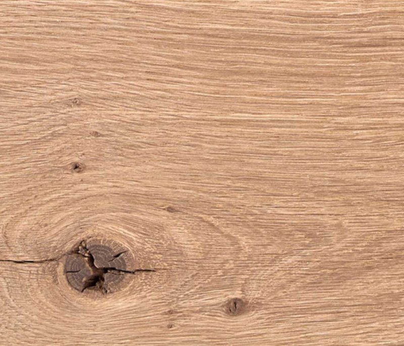 Hartmann Möbel - Holz-Kachel Kerneiche Natur Holz-Kachel in Kerneiche Natur mit sichtbarer Holzstruktur mit feinen Rissen und dezenten dunklen Holzeinschlüssen, Oberfläche im warmen, hellen, Braunton.