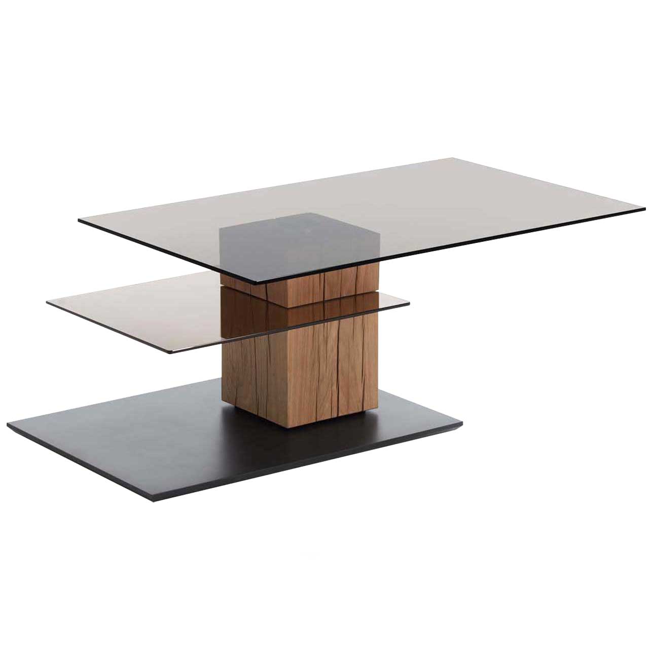 Moderner Couchtisch mit rechteckiger, zur Seite gedrehter Glasplatte und zusätzlicher fester Glasablage darunter. Massive Holzsäule aus Riffholz auf dunkler Bodenplatte.